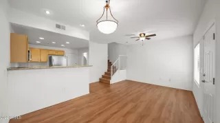 Photo #4: 6405918 Listing 