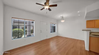 Photo #6: 6405918 Listing 