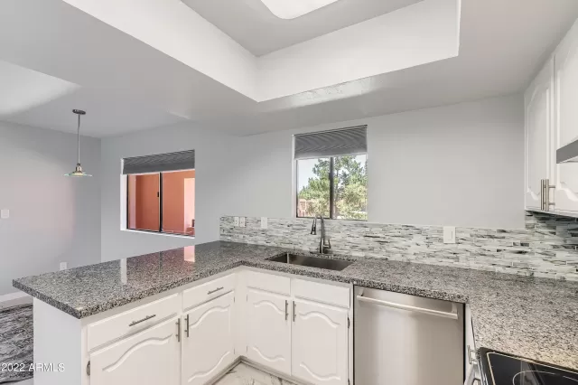 MLS: 6406012 Condo For Sale