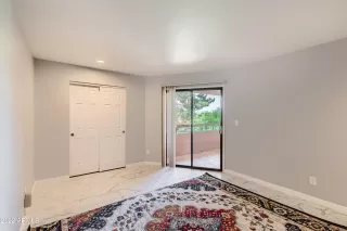 Photo #5: 6406012 Listing