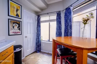 Photo #2: 6406109 Listing 