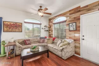 Photo #1: 6406159 Listing 