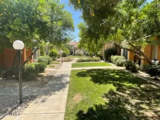 Photo #2: 6406177 Listing 