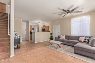 Photo #3: 6406191 Listing