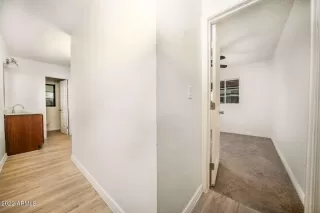 Photo #6: 6406198 Listing