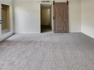 Photo #4: 6406213 Listing