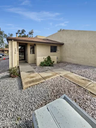 Photo #5: 6406213 Listing