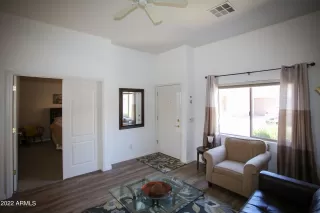 Photo #4: 6406227 Listing