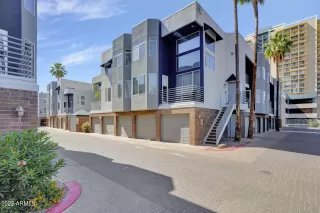 Photo #2: 6406268 Listing