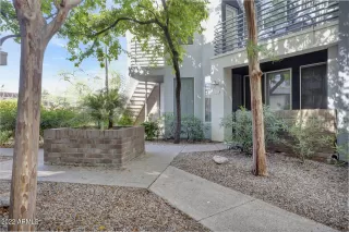 Photo #4: 6406268 Listing