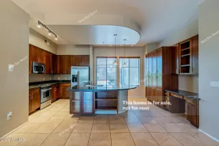 Photo #3: 6406543 Listing