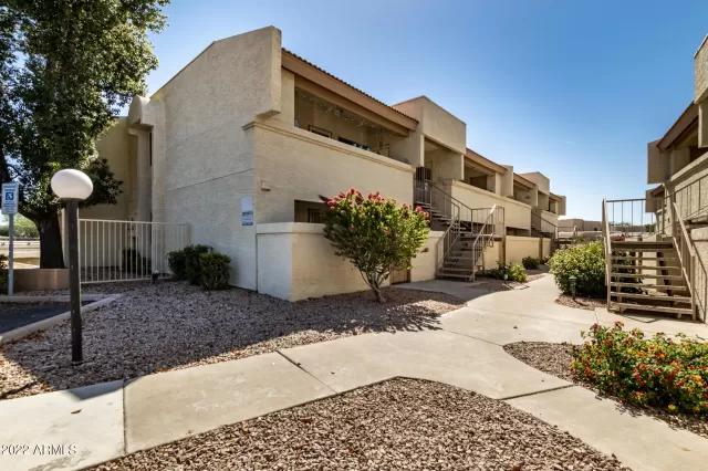 MLS: 6406578 Condo For Sale