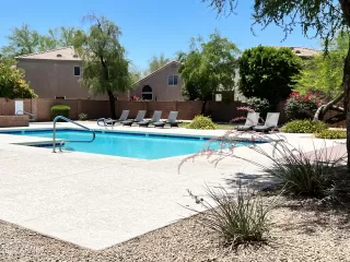 Photo #3: 6406662 Listing