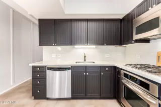 Photo #6: 6406709 Listing