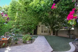 Photo #5: 6406746 Listing 