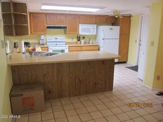 Photo #2: 6406824 Listing