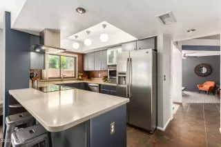 Photo #1: 6406872 Listing