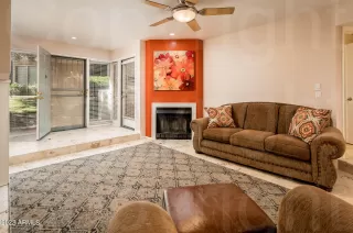 Photo #5: 6406911 Listing