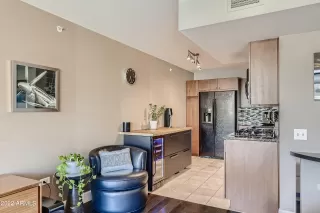Photo #3: 6406921 Listing