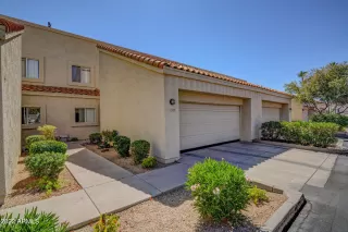 Photo #2: 6407156 Listing 