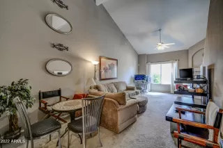 Photo #5: 6407156 Listing 