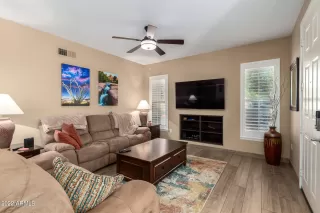 Photo #3: 6407224 Listing