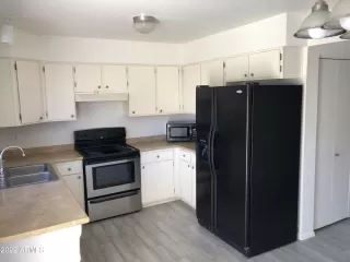 Photo #3: 6407254 Listing 