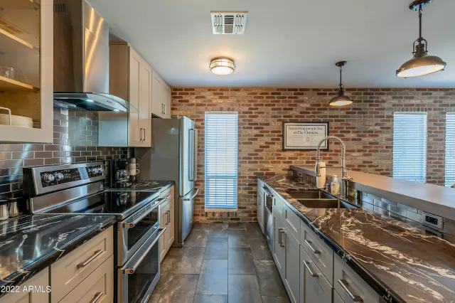 MLS: 6407431 Condo For Sale