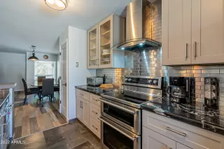 Photo #4: 6407431 Listing 