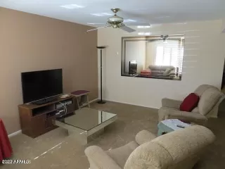 Photo #3: 6407433 Listing 