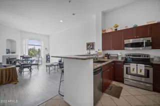 Photo #2: 6407445 Listing