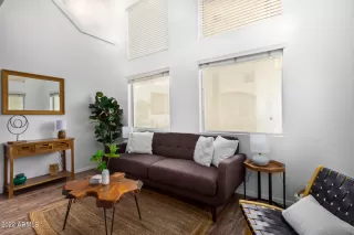 Photo #3: 6407475 Listing