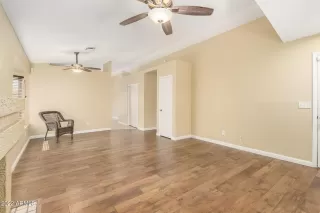 Photo #5: 6407576 Listing