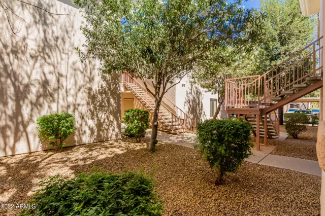 MLS: 6407704 Condo For Sale