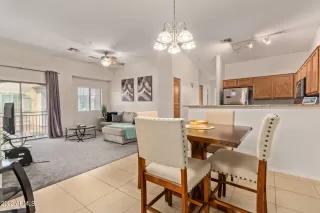 Photo #4: 6407786 Listing