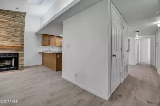 Photo #3: 6407849 Listing