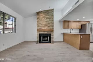 Photo #4: 6407849 Listing