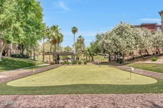 Photo #5: 6407931 Listing 