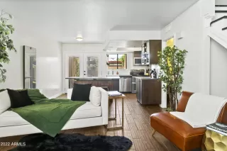 Photo #2: 6408119 Listing