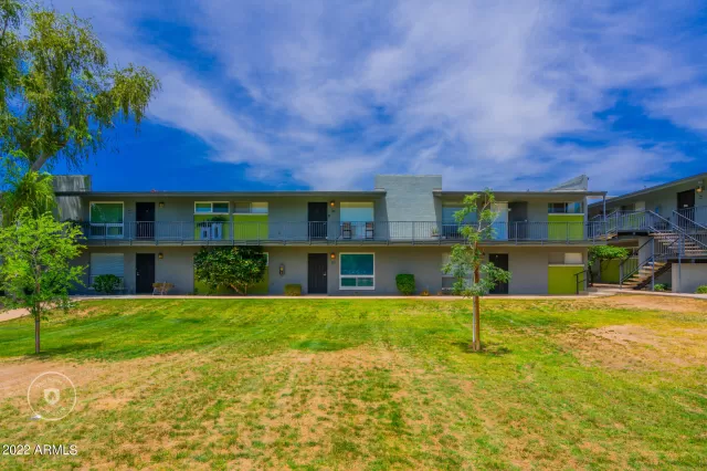 MLS: 6408136 Condo For Sale