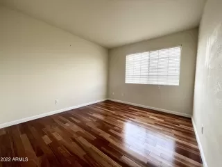 Photo #3: 6408197 Listing