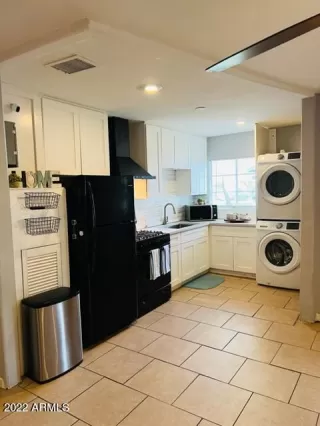 Photo #5: 6408253 Listing