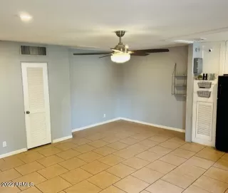 Photo #6: 6408253 Listing