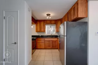 Photo #3: 6408384 Listing