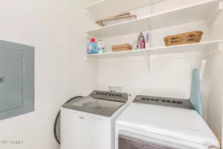 Photo #4: 6408400 Listing 