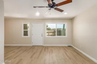 Photo #6: 6408415 Listing 