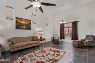 Photo #1: 6408427 Listing