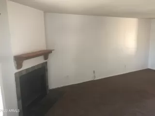 Photo #5: 6408439 Listing