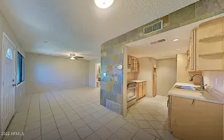 Photo #3: 6408982 Listing 