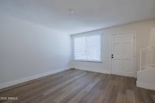 Photo #5: 6409046 Listing 